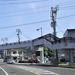 北吉田横断歩道橋